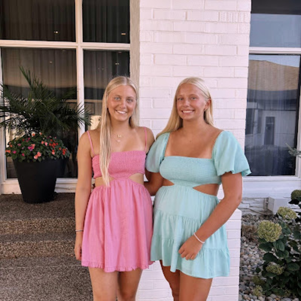 Meet your Posher, Ayva